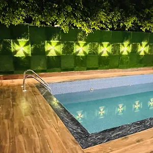 https://villa-green.hotelsdelhi.org