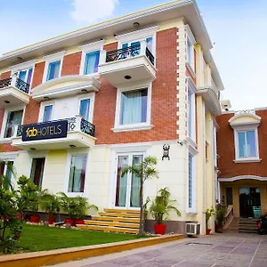 https://fabhotel-good-care-residency.top-gurgaonhotels.com