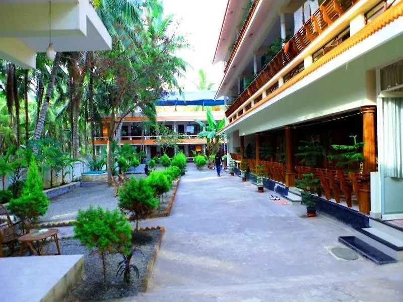 Hotel Cocoland Heritage Beach Resort Kovalam